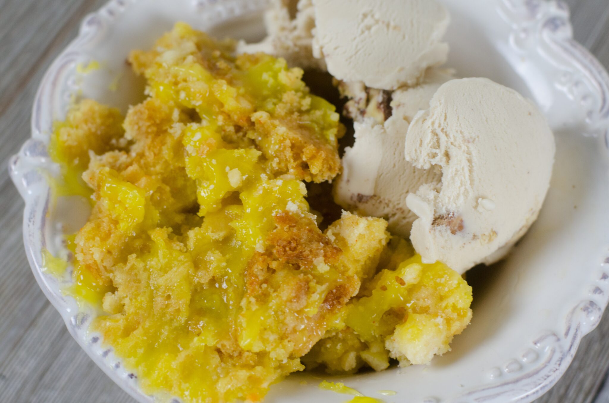 Lemon Cream Cheese Dump Cake Sparkles to Sprinkles