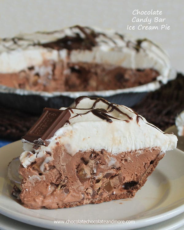 Chocolate-Candy-Bar-Ice-Cream-Pie-from-ChocolateChocolateandmore-39a