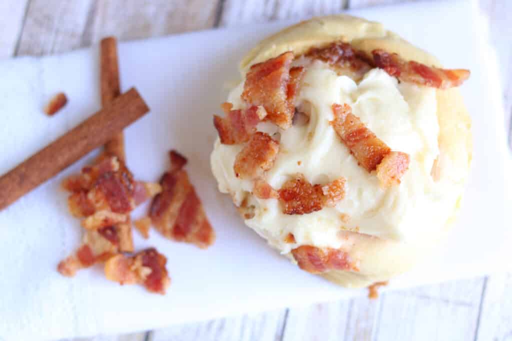 Cast Iron Skillet Bacon Cinnamon Rolls 