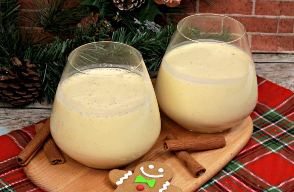 Gingerbread Eggnog Cocktail