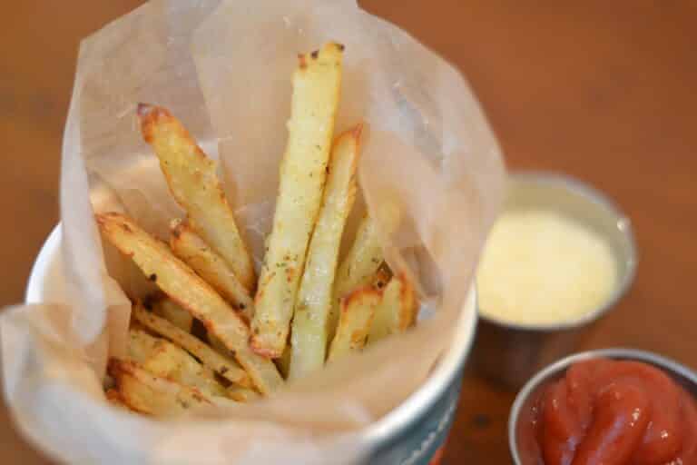 Ninja Foodi Garlic Fries Sparkles to Sprinkles