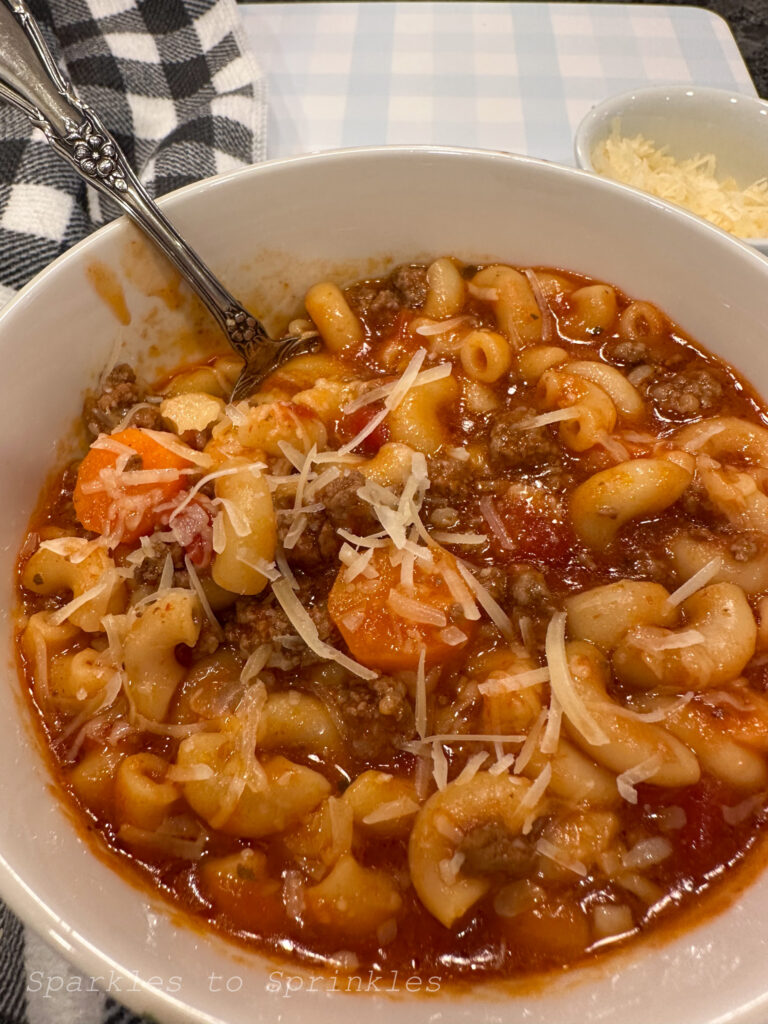 instant pot beef and macaroni soup