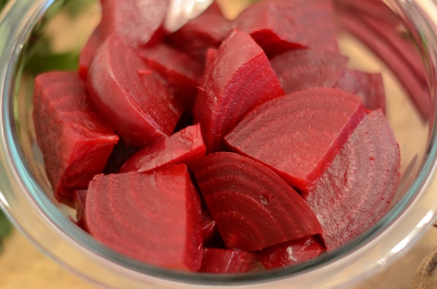instant pot beets in a bowl