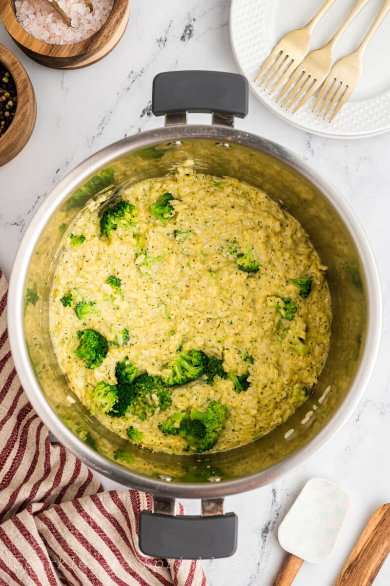 Instant Pot Cheesy Broccoli Rice Sparkles to Sprinkles