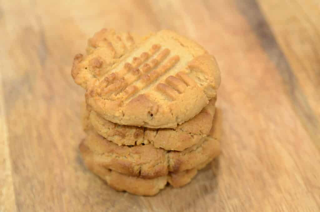 Air fryer Peanut Butter Cookies, 3 Ingredients