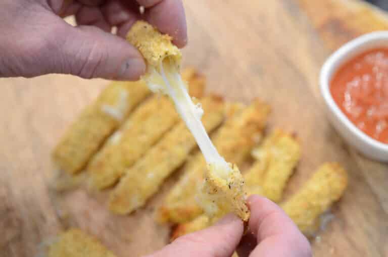string cheese mozzarella sticks air fryer