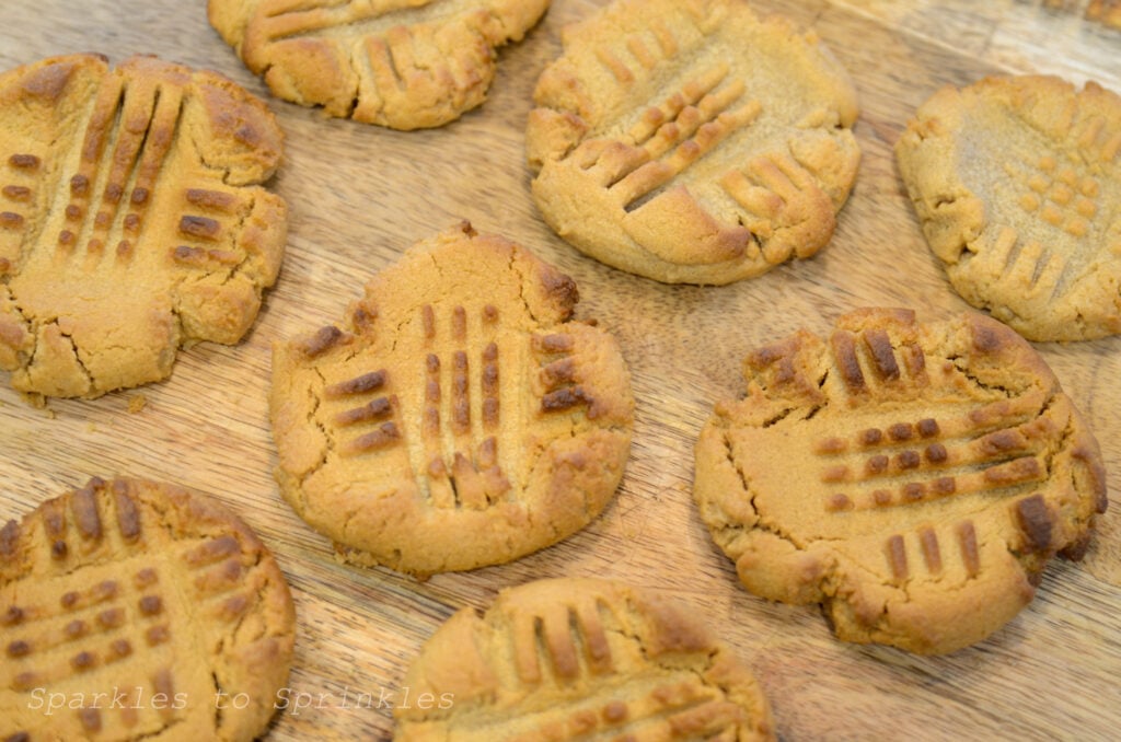 air fryer peanut butter cookies