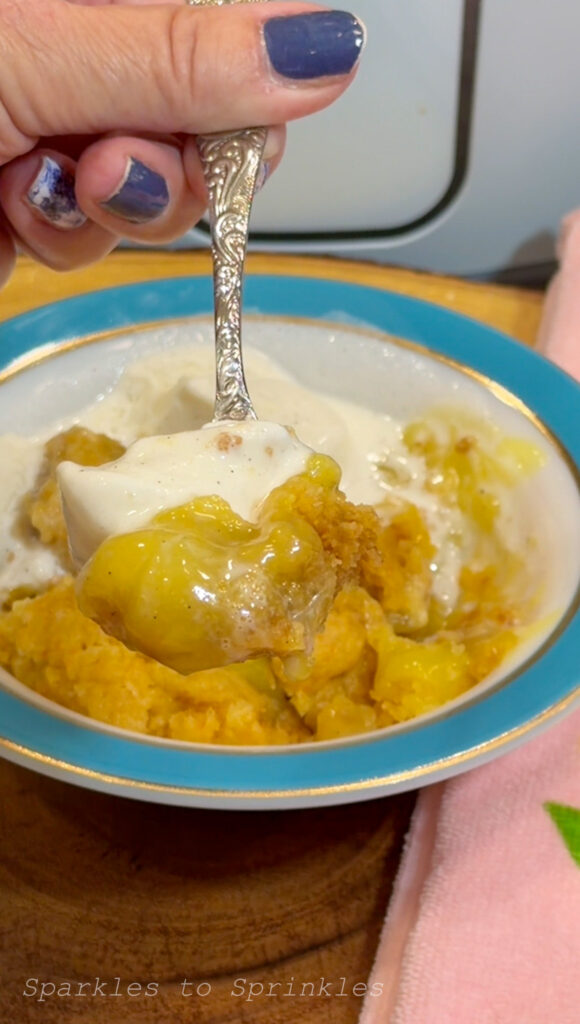 crockpot lemon dump cake