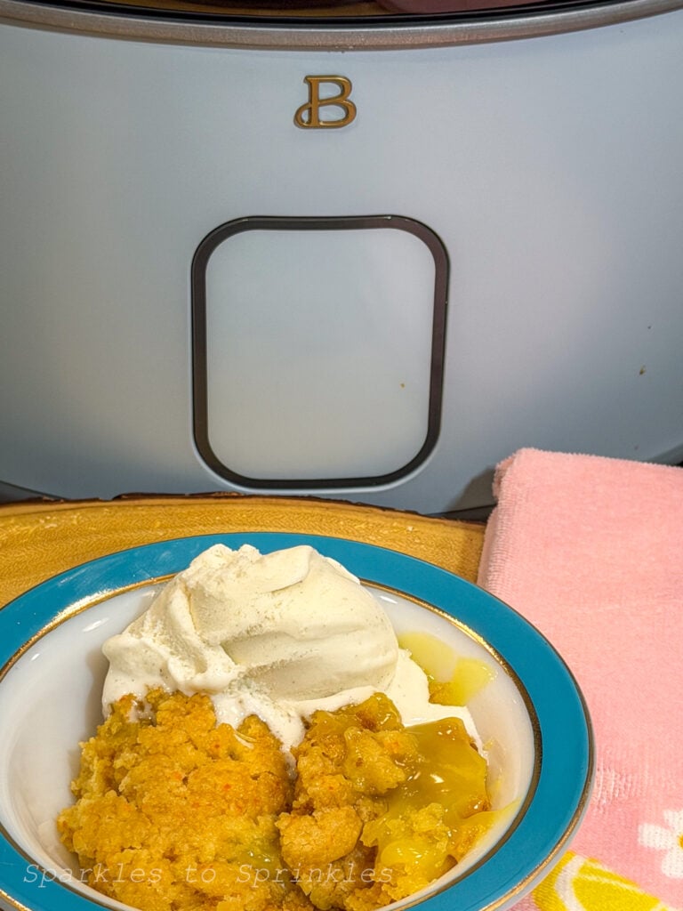 crockpot lemon dump cake