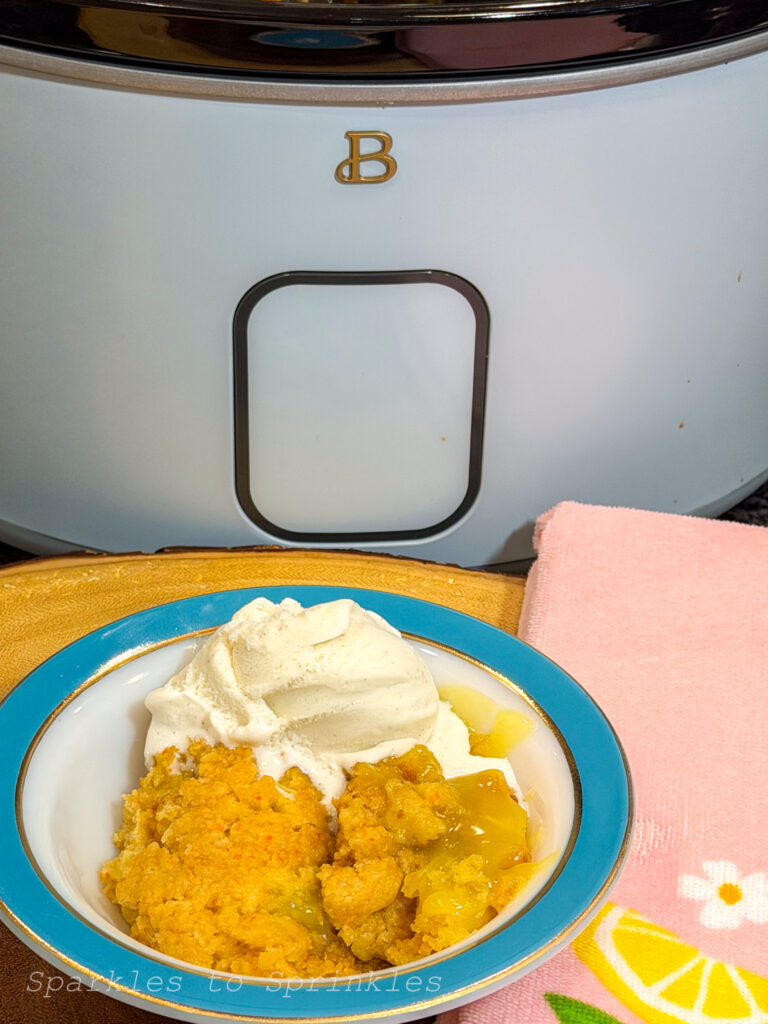 crockpot lemon dump cake