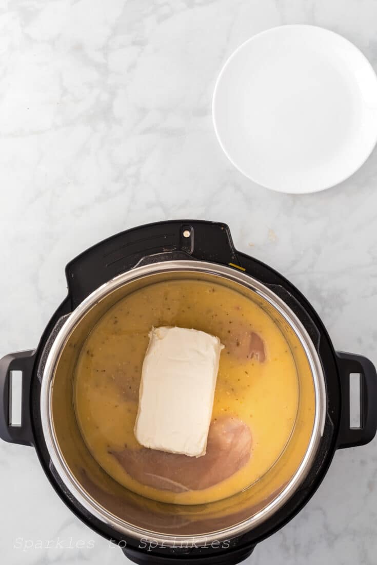 Instant Pot Olive Garden Chicken Pasta Sparkles to Sprinkles