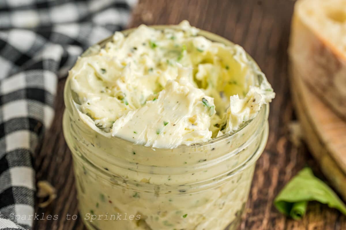 Instant Vortex Plus Air Fryer Baked Potatoes Sparkles to Sprinkles