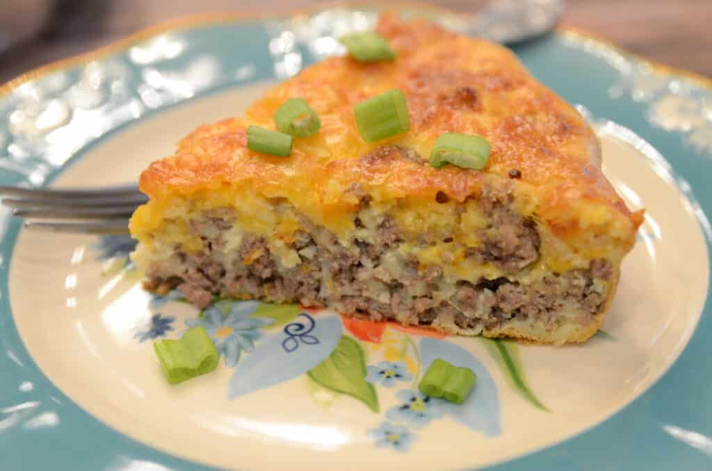 Impossibly Easy Cheeseburger Pie