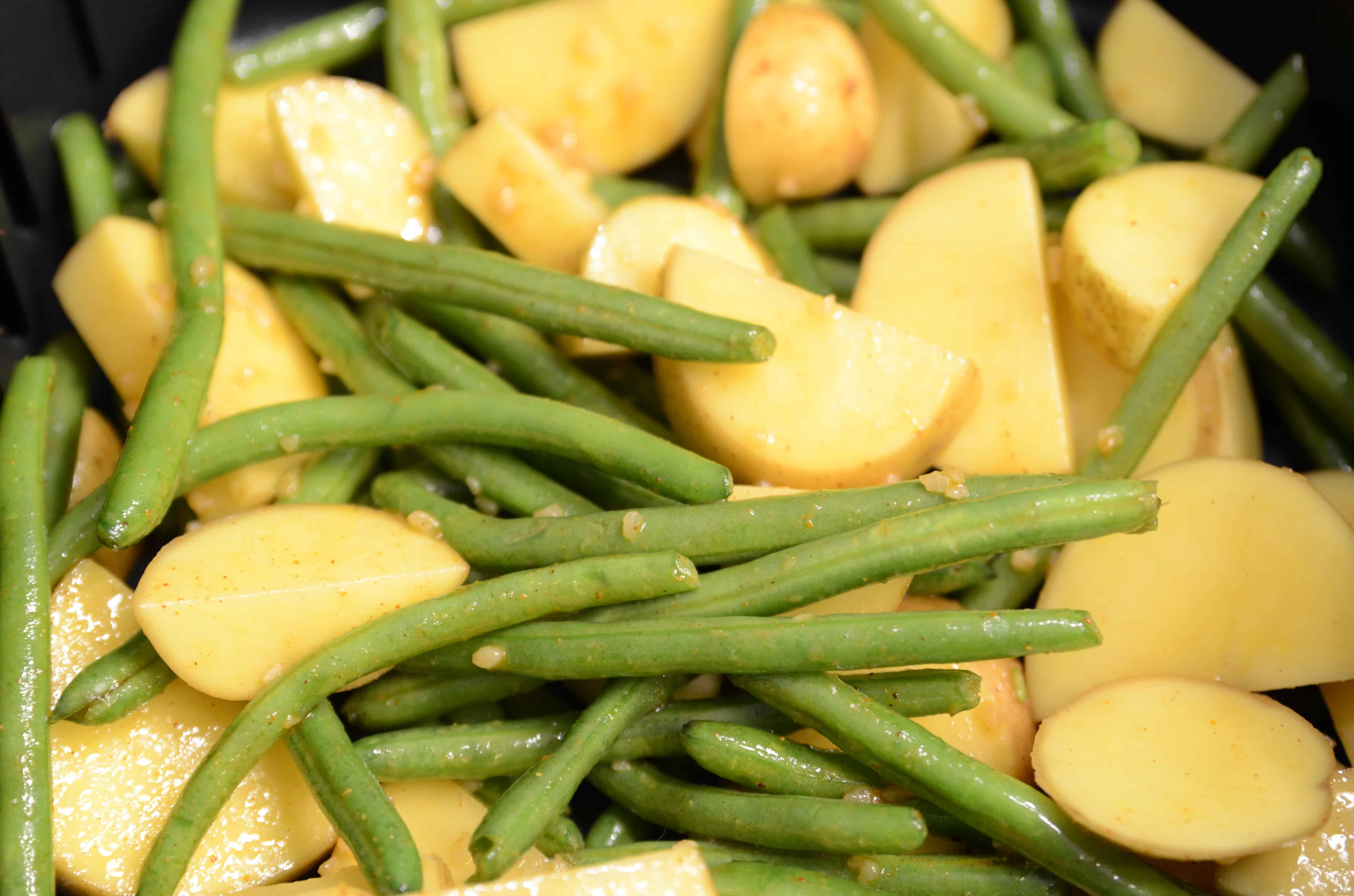 Air Fryer Sausage, Green Beans and Potatoes Sparkles to Sprinkles