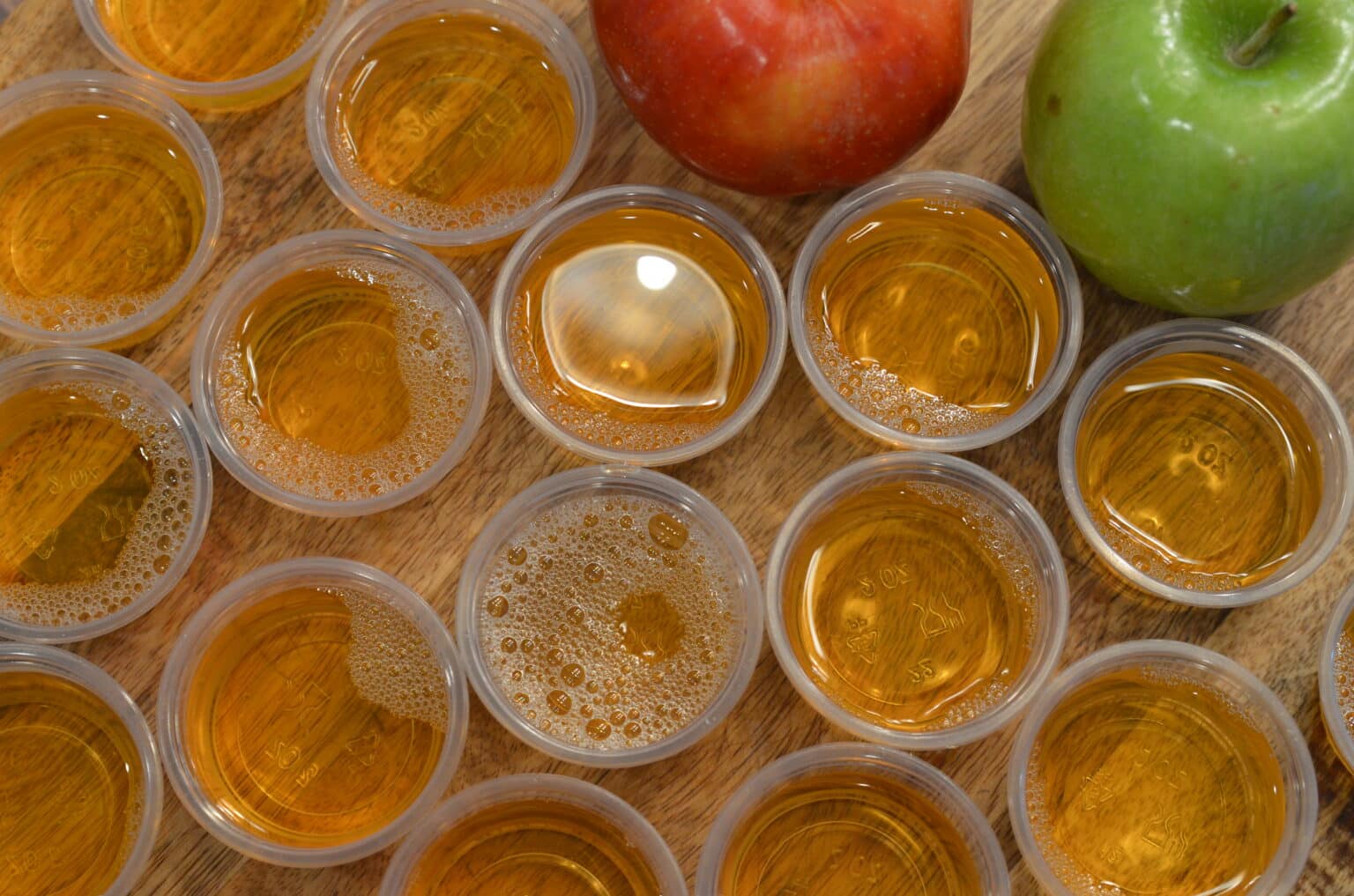 apple-pie-jello-shots-sparkles-to-sprinkles
