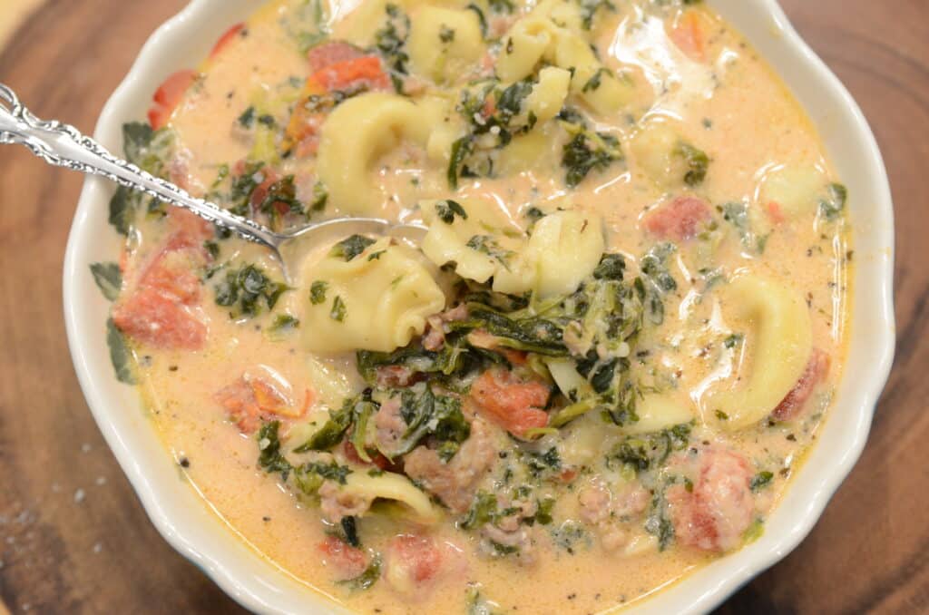 crockpot tortellini