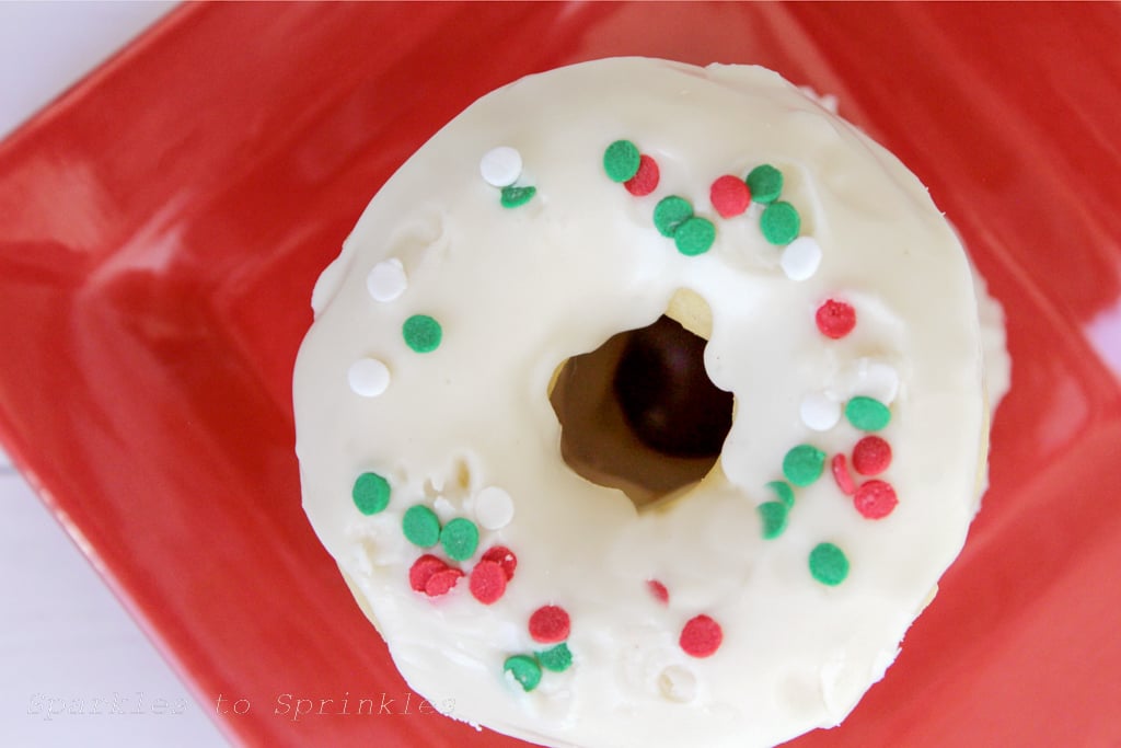 baked eggnog donuts