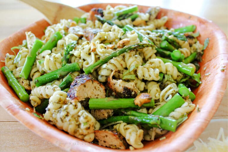 Grilled Chicken And Asparagus Pesto Pasta Sparkles to Sprinkles