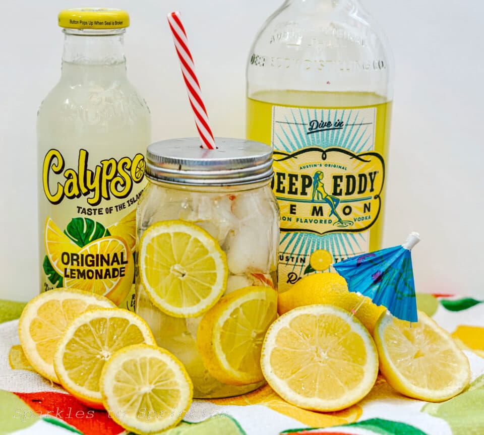 Vodka Lemonade Sparkles to Sprinkles