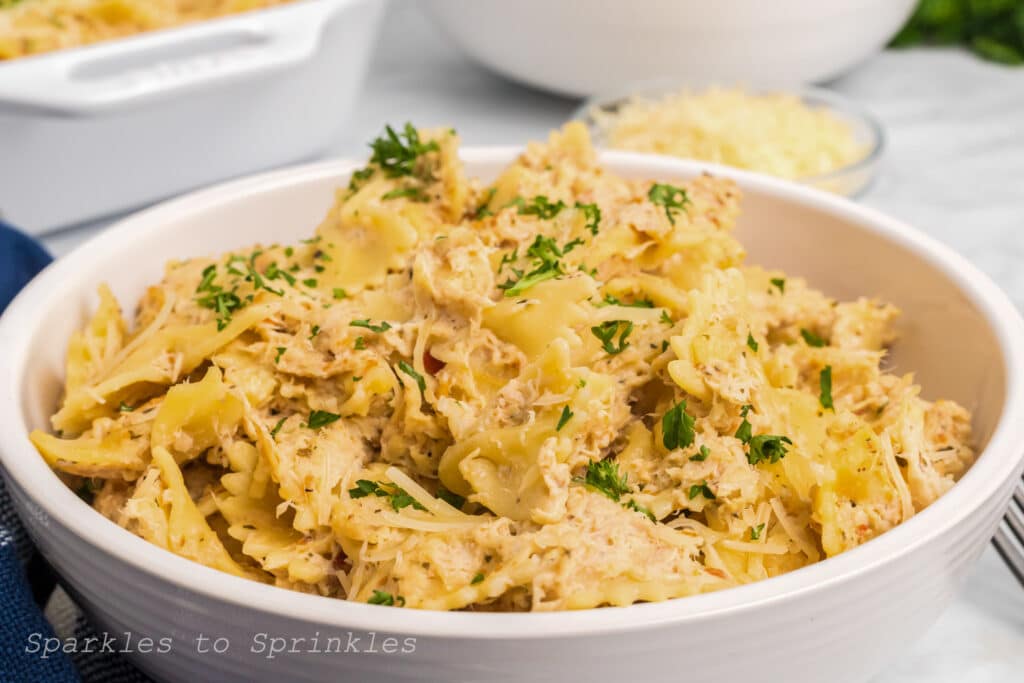 Crockpot Buffalo Wild Wings Garlic Parmesan Chicken Pasta