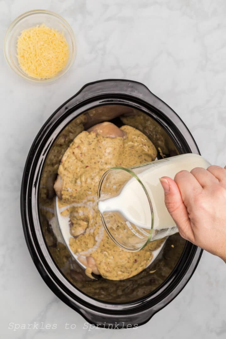 Creamy Crockpot Buffalo Wild Wings Garlic Parmesan Chicken Pasta A