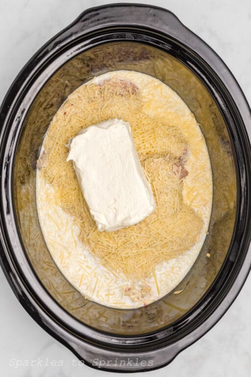 Crockpot Buffalo Wild Wings Garlic Parmesan Chicken Pasta Sparkles to