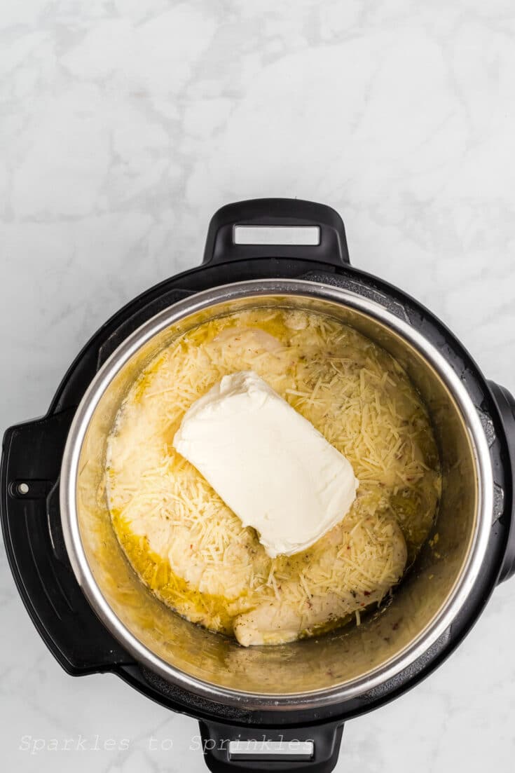 Instant Pot Buffalo Wild Wings Parmesan Garlic Chicken Pasta Sparkles