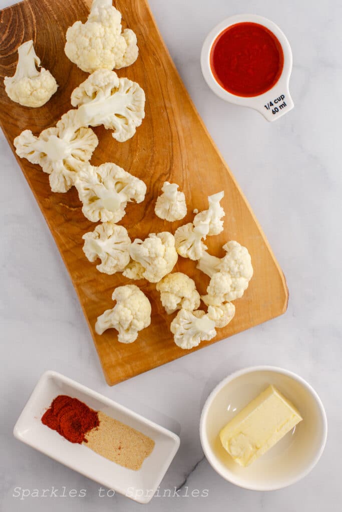 Chop up the head of cauliflower 