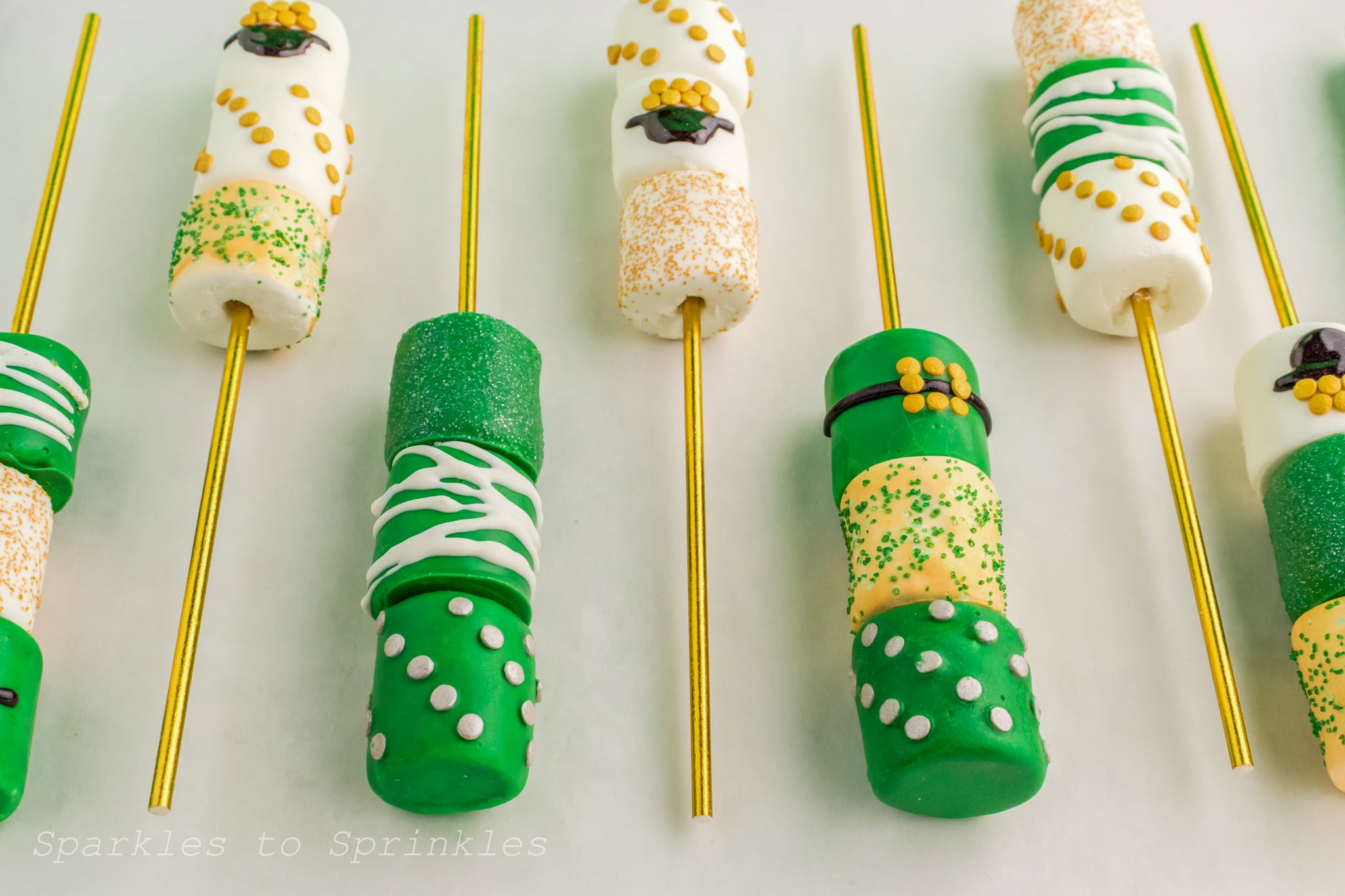 St. Patrick's Day Marshmallow Pops