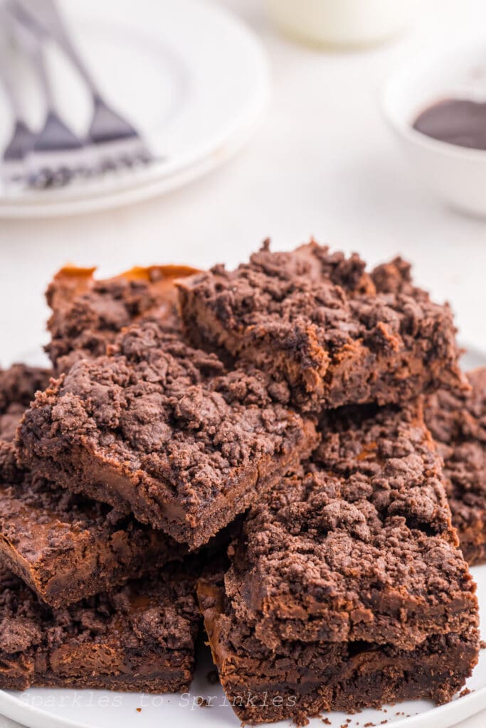 chocolate cake mix cheesecake bars