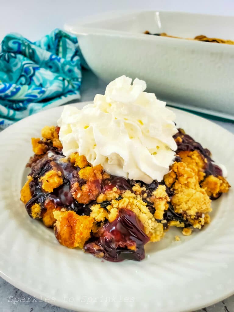 blueberry dump cake