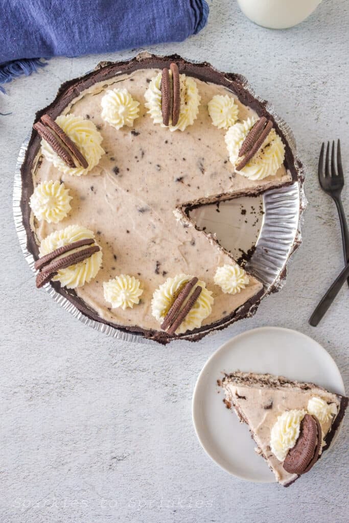 No-Bake Oreo Pie