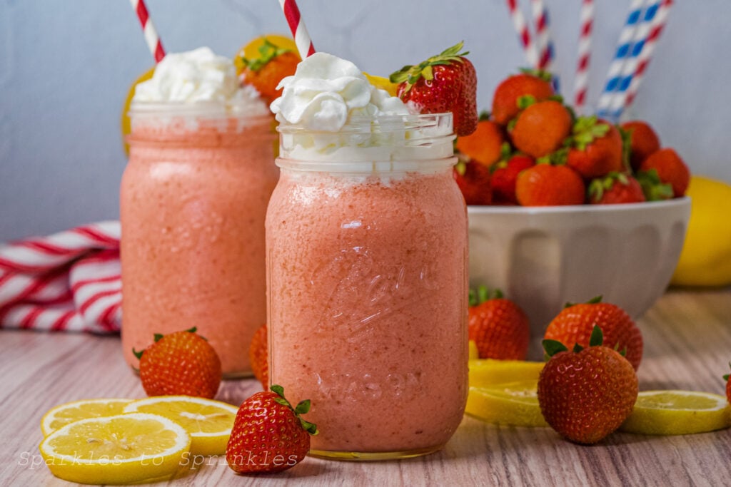 chick fil a strawberry frosted lemonade