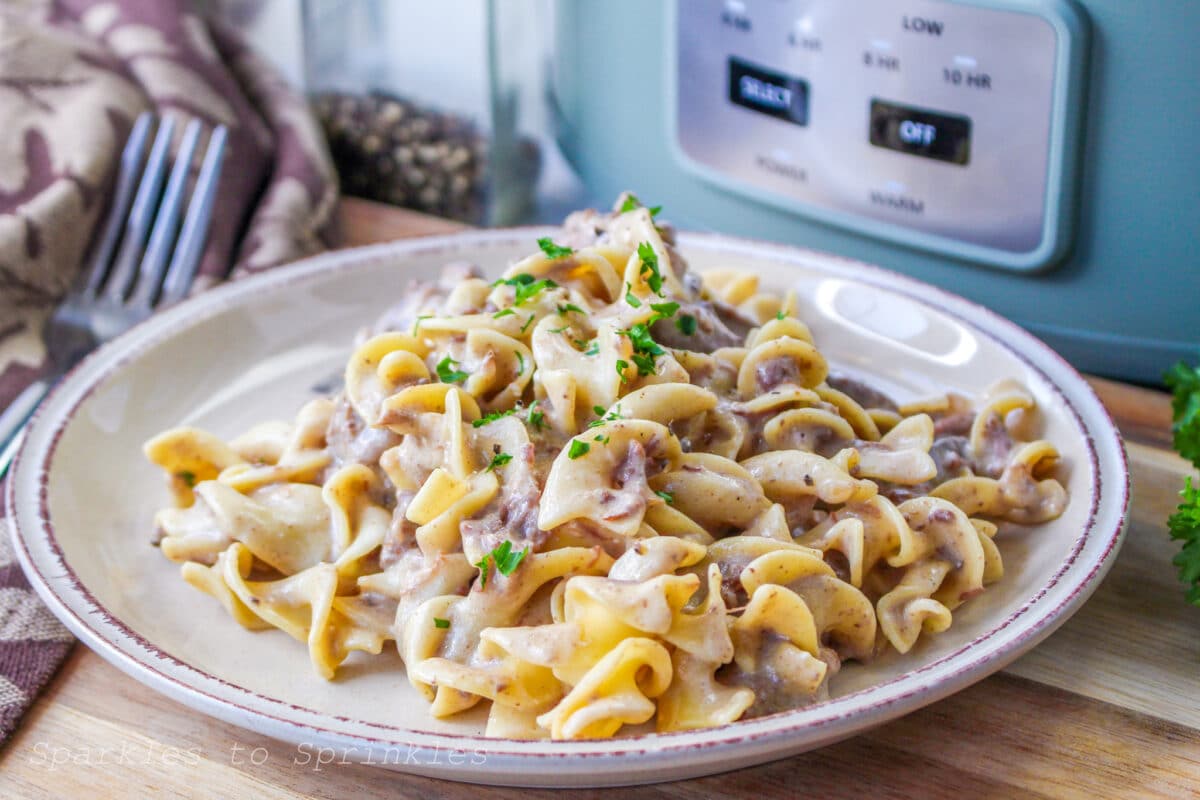 Slow Cooker Beef Stroganoff Sparkles to Sprinkles