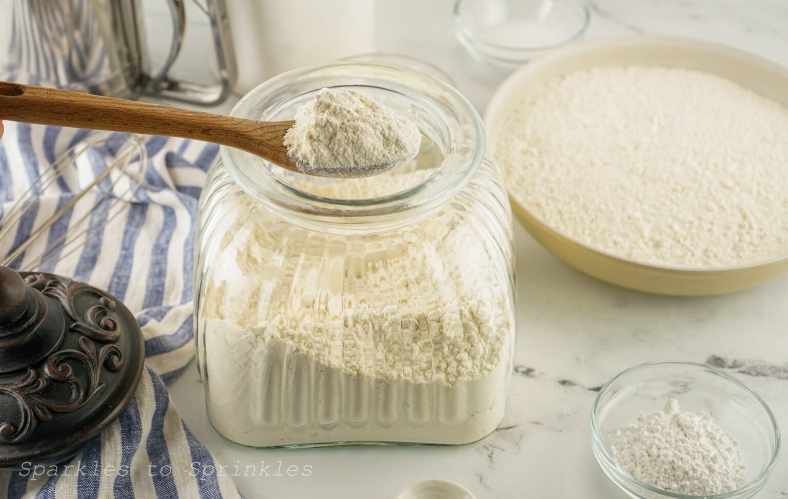 How to Make Canned Biscuits in the Ninja Foodi Sparkles to Sprinkles