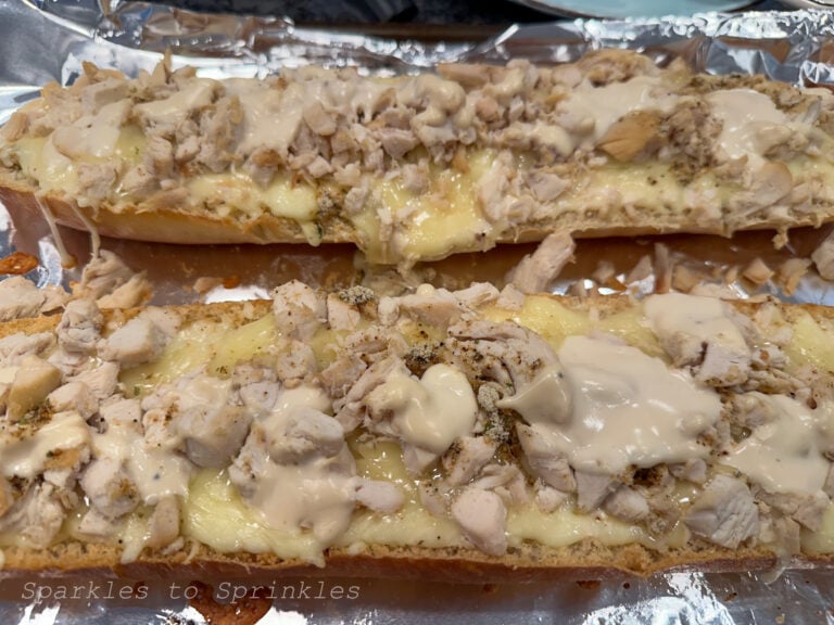 TikTok Chicken Alfredo Garlic Bread