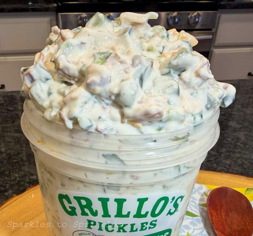 grillos pickle dip