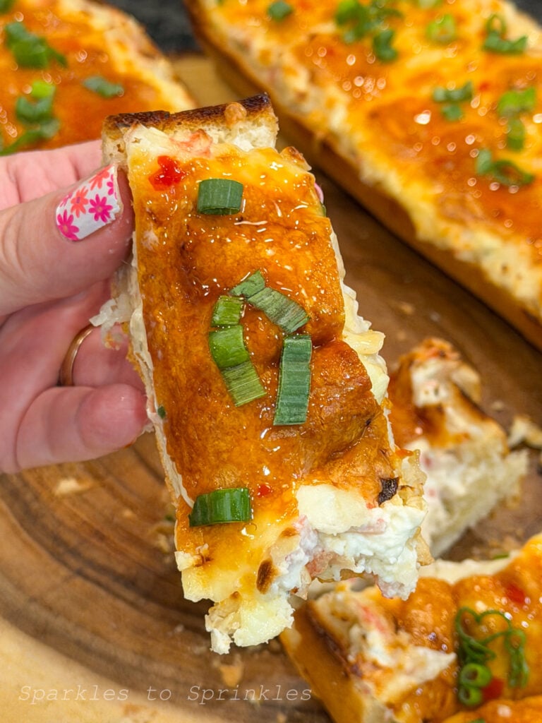 Crab Rangoon Garlic Bread