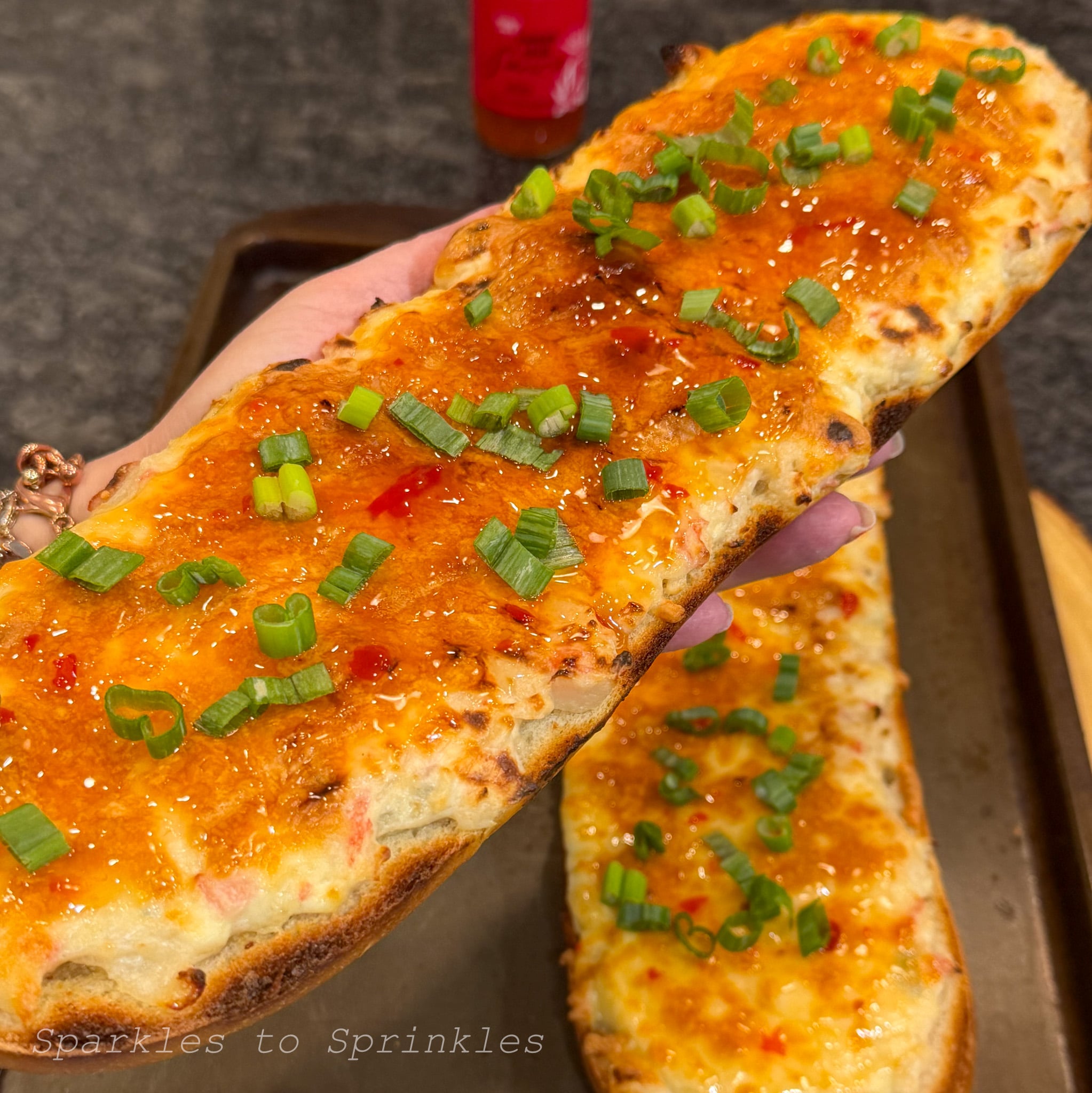 crab rangoon garlic bread