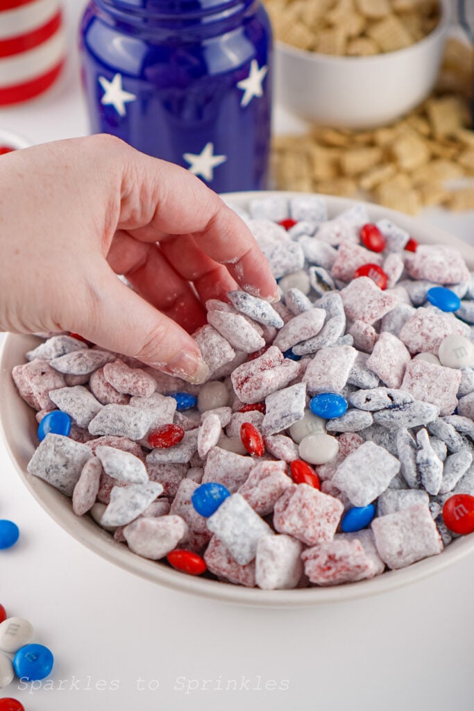 4th of july muddy buddies