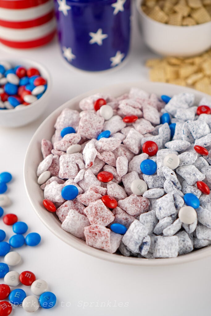 4th of july muddy buddies