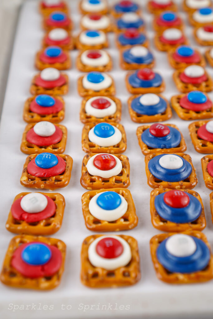 patriotic pretzel bites