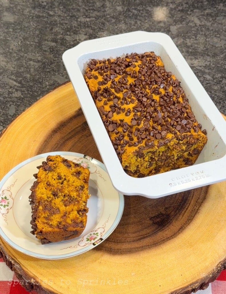 pumpkin chocolate chip bread