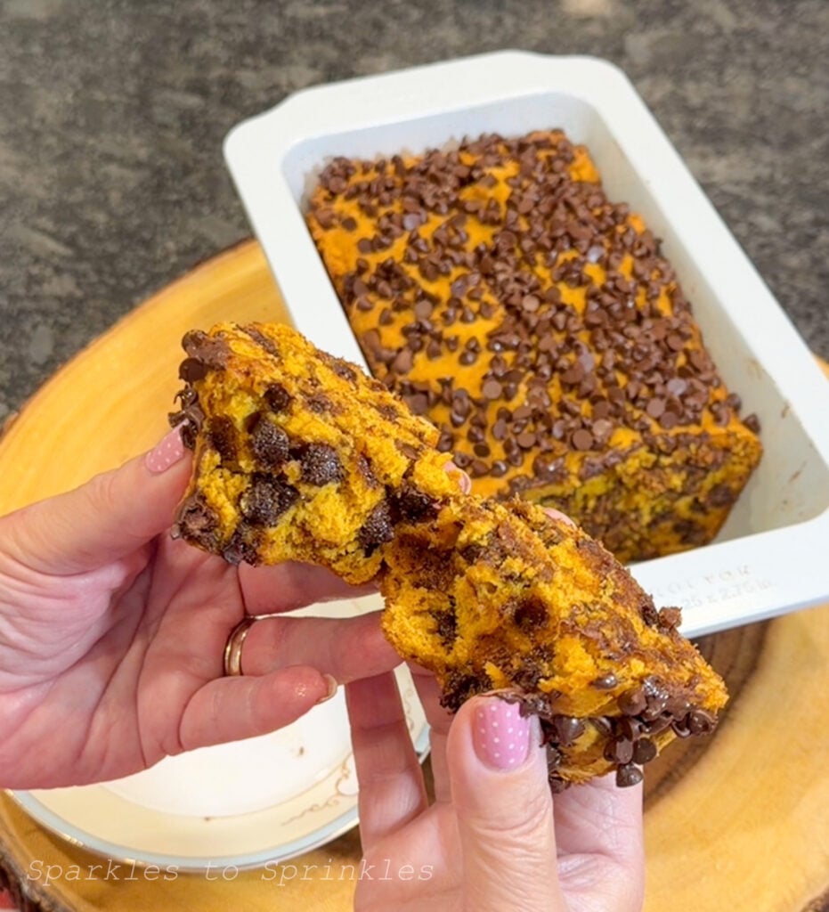 pumpkin chocolate chip bread